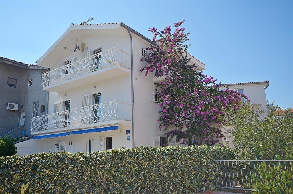 Apartments Sime Vodice Exterior photo