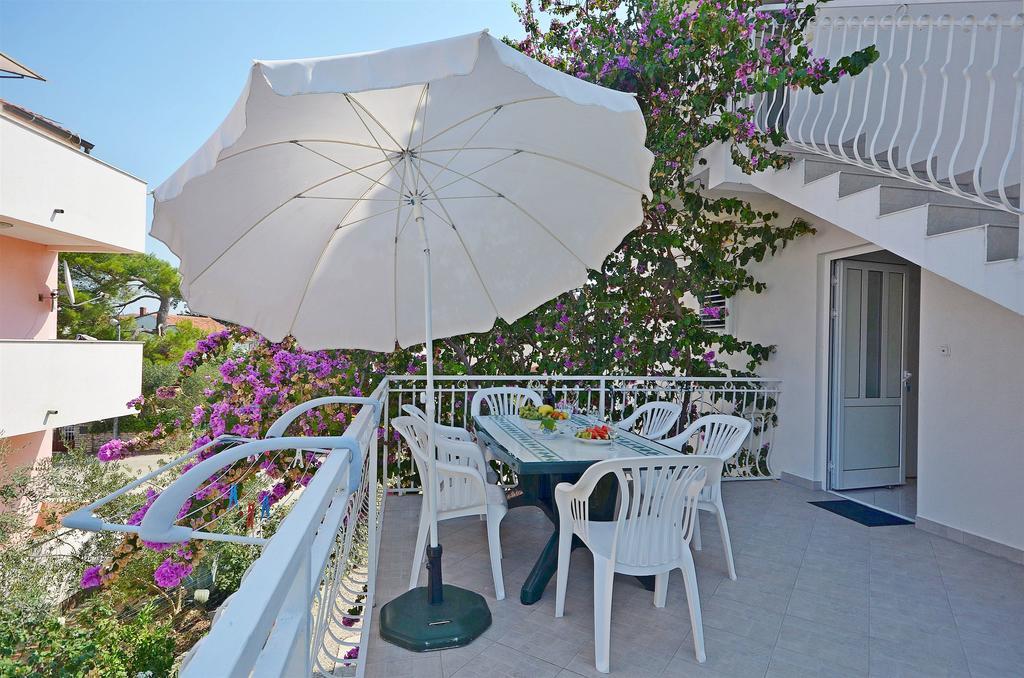 Apartments Sime Vodice Exterior photo